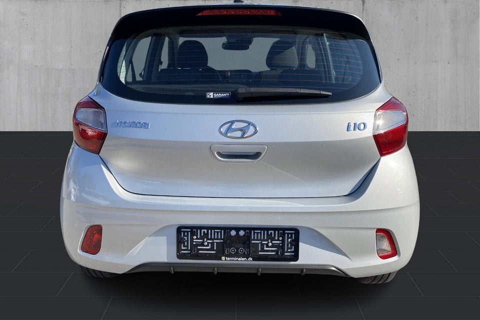 Hyundai i10 1,0 MPi Essential AMT 5d