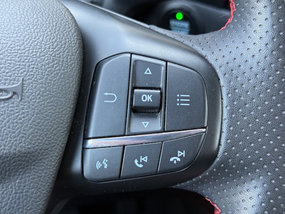 Ford Kuga 2,5 PHEV ST-Line X CVT 5d