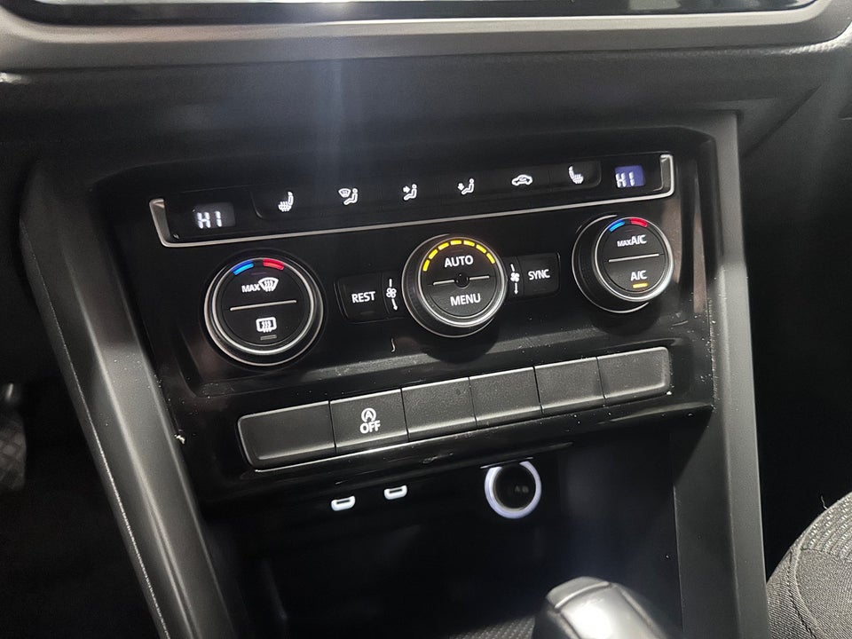 VW Touran 2,0 TDi 150 Comfortline DSG Van 5d