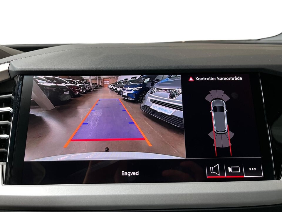 Audi Q4 e-tron 45 Progress 5d