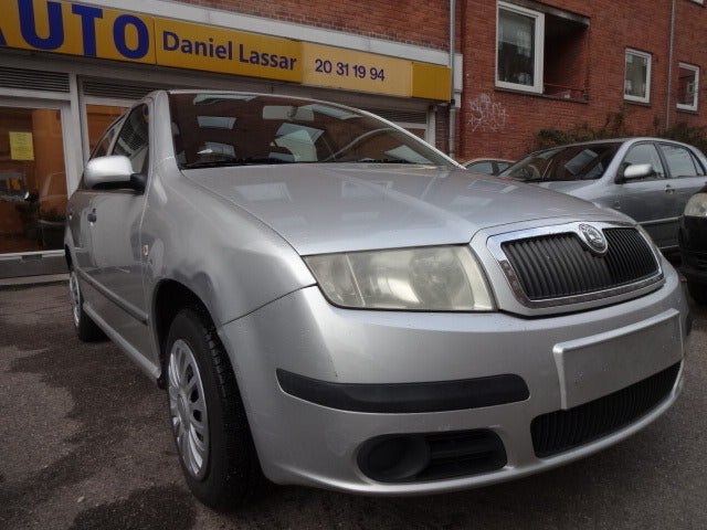Skoda Fabia 1,2 12V Ambiente 5d