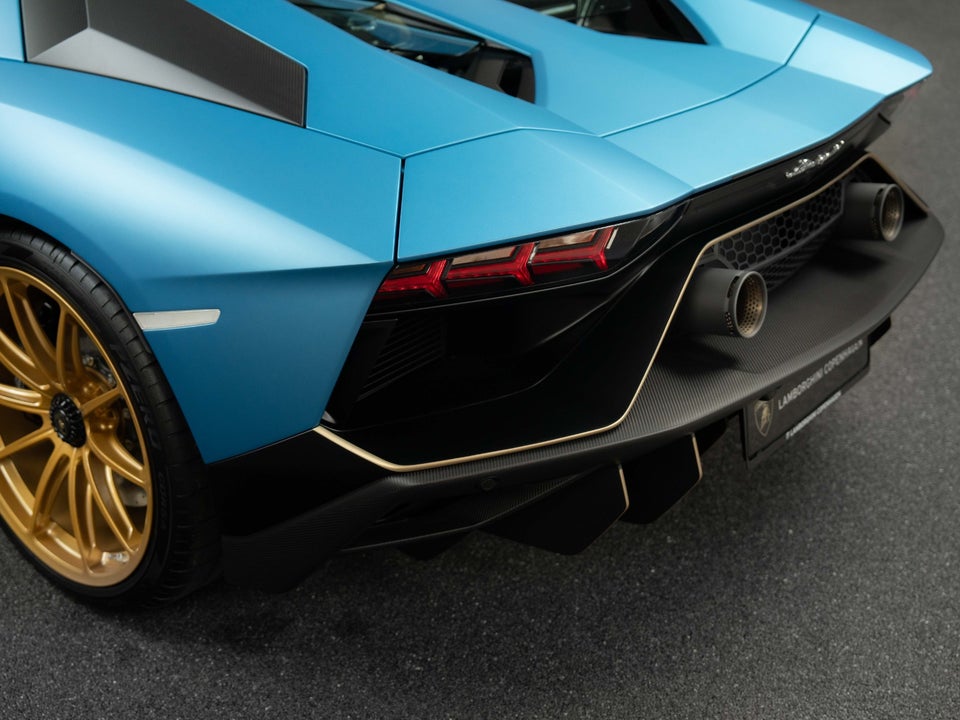 Lamborghini Aventador 6,5 LP780-4 Ultimae Roadster 2d