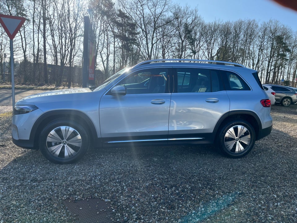 Mercedes EQB250+ Progressive 5d