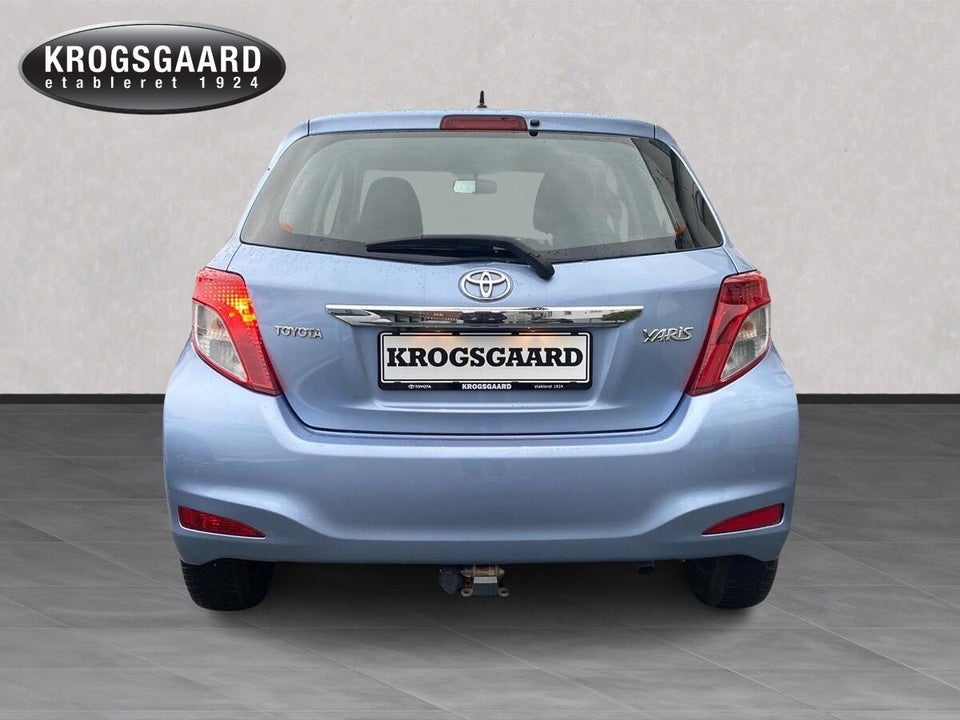 Toyota Yaris 1,3 VVT-i T2 5d