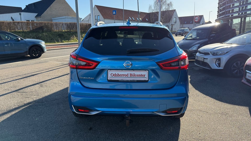 Nissan Qashqai 1,3 Dig-T 160 Tekna+ Dynamic DCT 5d