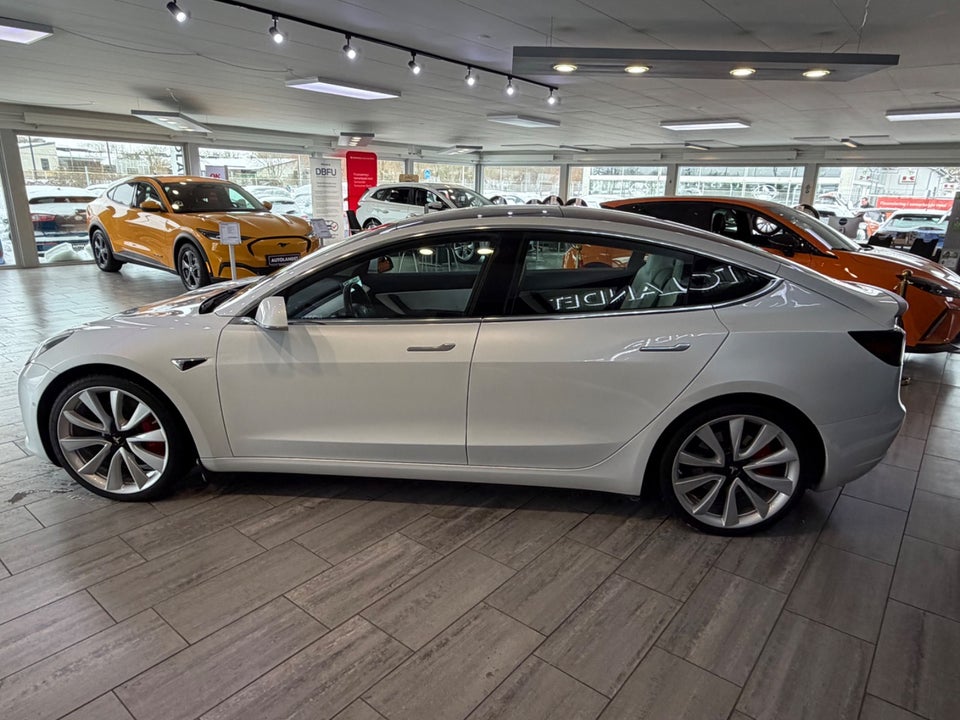 Tesla Model 3 Performance AWD 4d