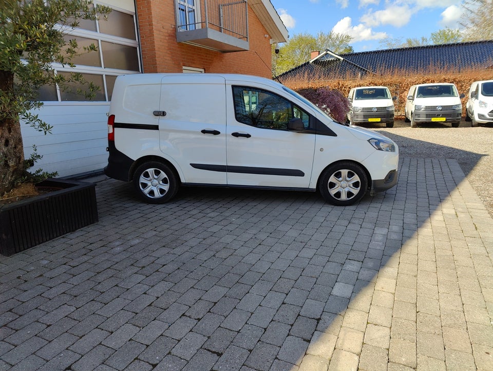 Ford Transit Courier 1,5 TDCi 100 Trend Van 4d