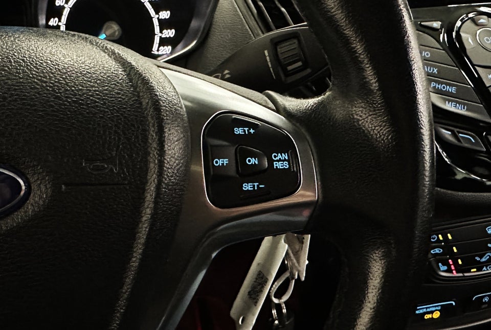 Ford B-MAX 1,0 SCTi 100 Titanium 5d