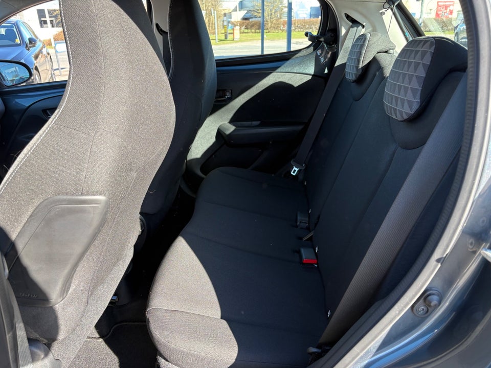 Peugeot 108 1,0 e-VTi 72 Allure+ 5d