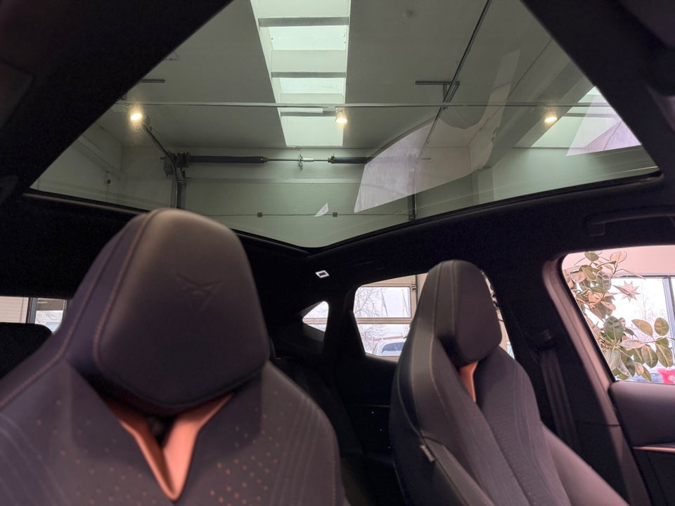 Cupra Tavascan 77 Adrenaline 5d