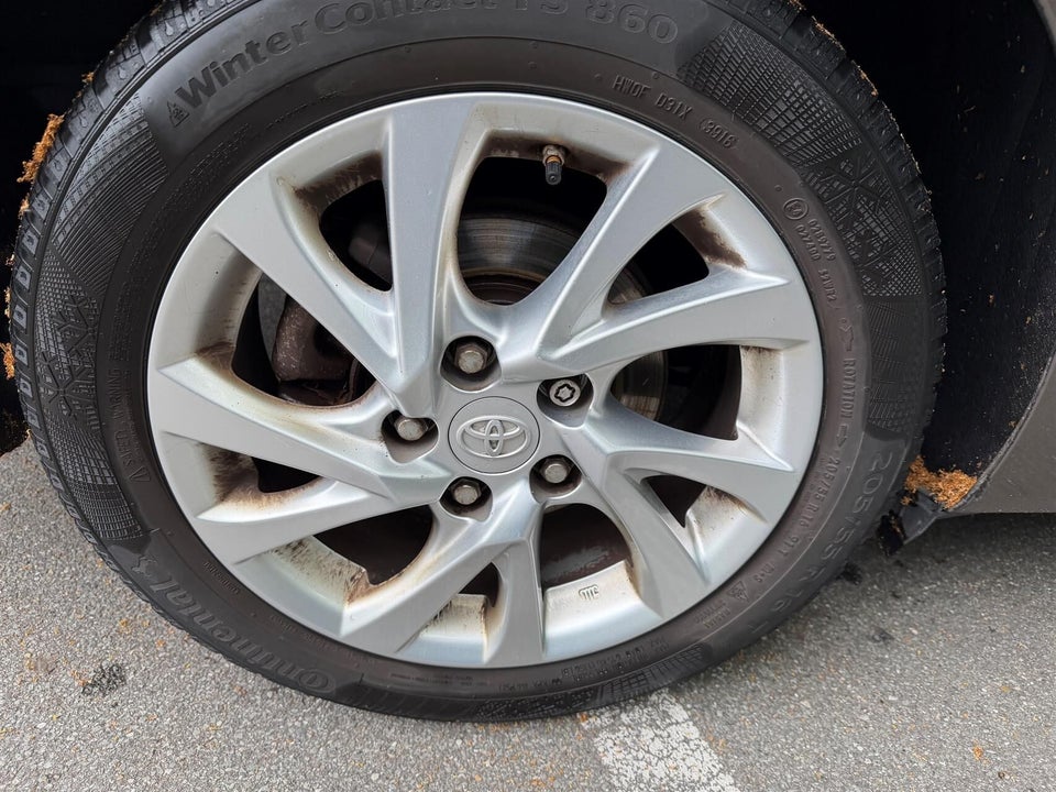 Toyota Auris 1,8 Hybrid H2 Comfort Touring Sports CVT 5d