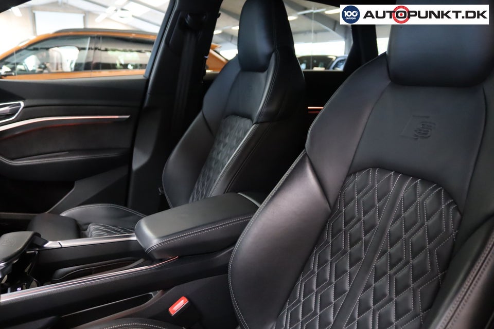 Audi e-tron S quattro 5d