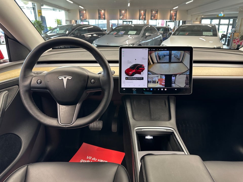 Tesla Model Y Long Range AWD 5d
