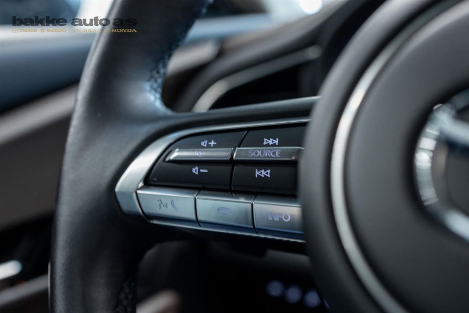 Mazda CX-30 2,0 SkyActiv-X 180 Cosmo AWD 5d