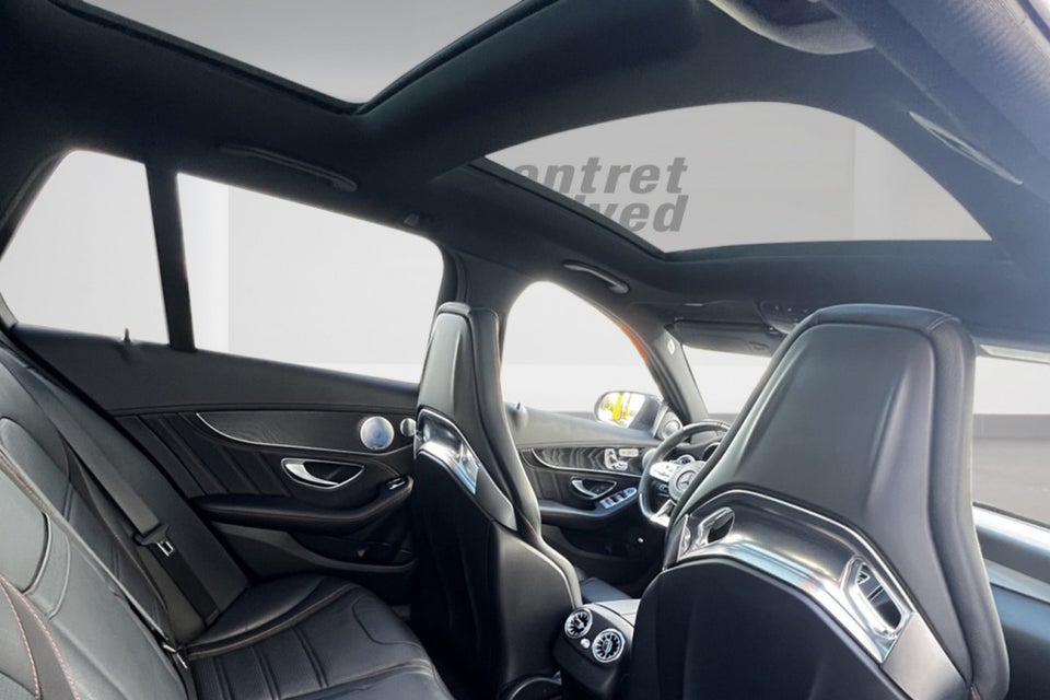 Mercedes C200 2,0 AMG Line stc. aut. 5d