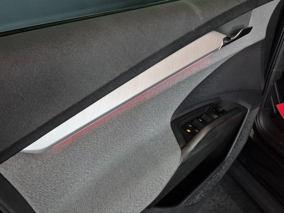 Skoda Enyaq 80 iV Plus 5d