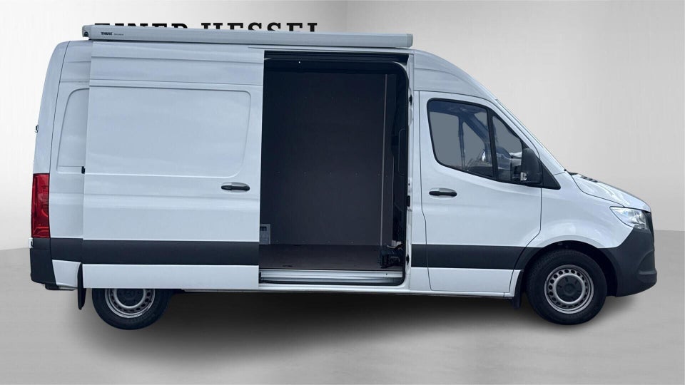 Mercedes Sprinter 215 2,0 CDi A2 Kassevogn aut. FWD