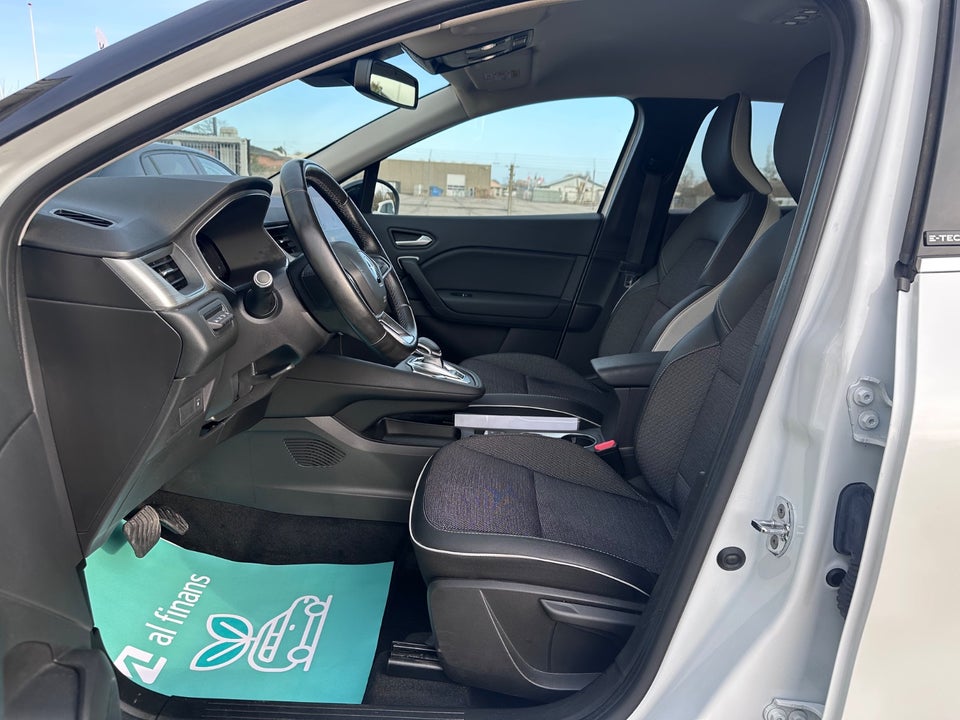 Renault Captur 1,6 E-Tech Intens 5d