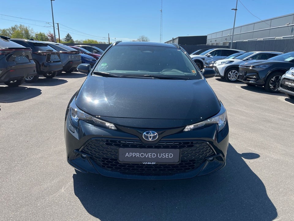 Toyota Corolla 1,8 Hybrid Active Touring Sports e-CVT 5d