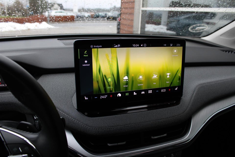 Skoda Enyaq 80 iV Loft 5d