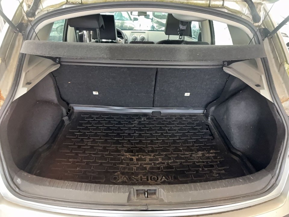 Nissan Qashqai 1,5 dCi Tekna 5d