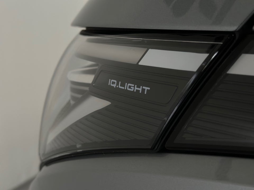 VW ID.Buzz 79 Style+ SWB 5d