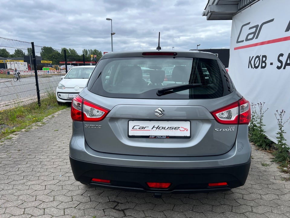 Suzuki S-Cross 1,6 Active CVT 5d
