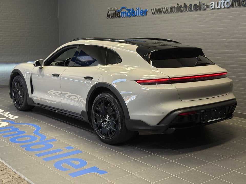 Porsche Taycan 4 Performance+ Cross Turismo 5d