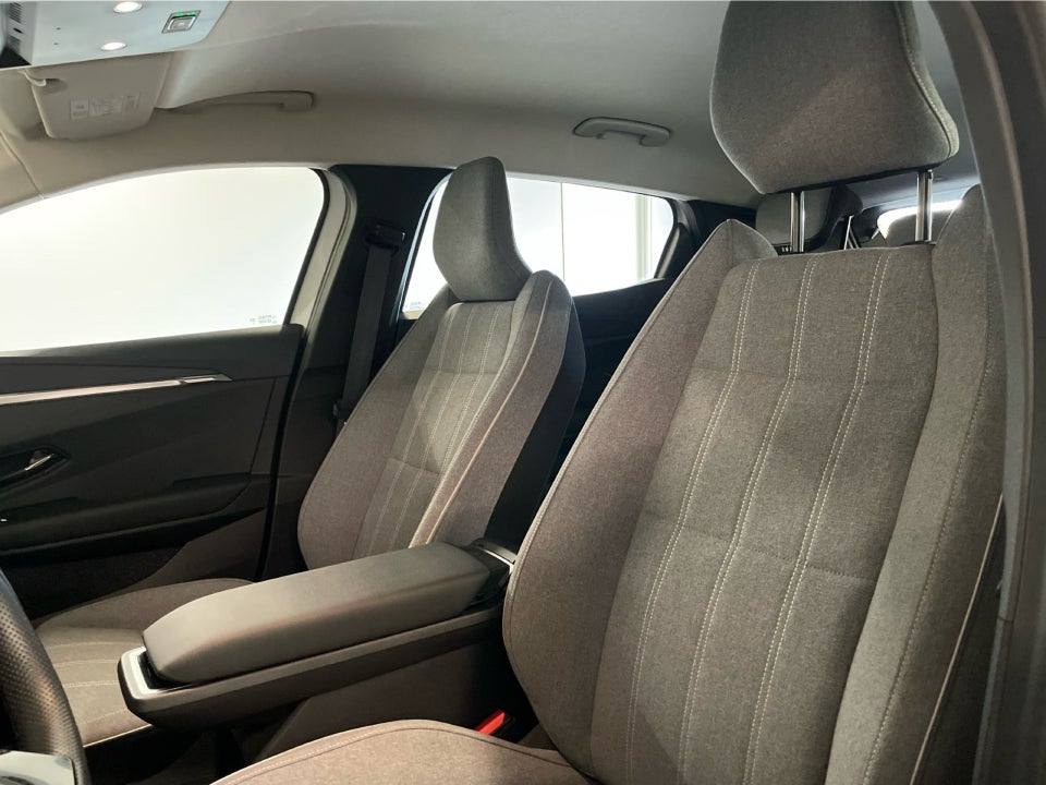 Renault Megane E-Tech 40 Equilibre 5d