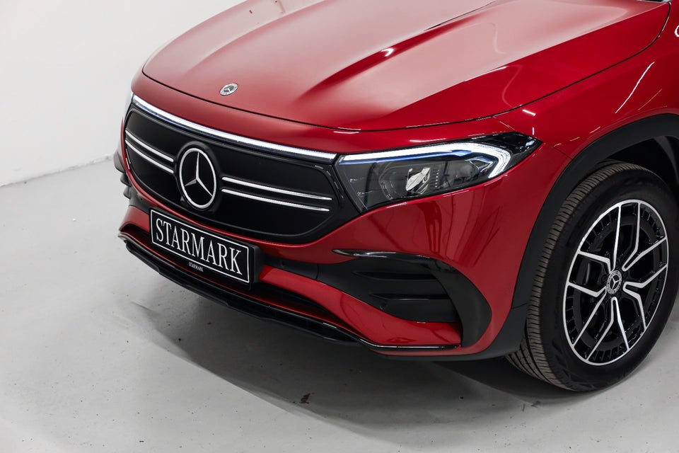 Mercedes EQB300 AMG Line 4Matic 5d