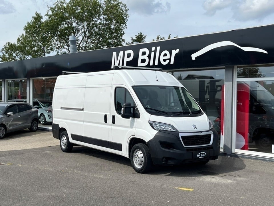 Peugeot Boxer 333 2,2 BlueHDi 140 L3H2 Premium