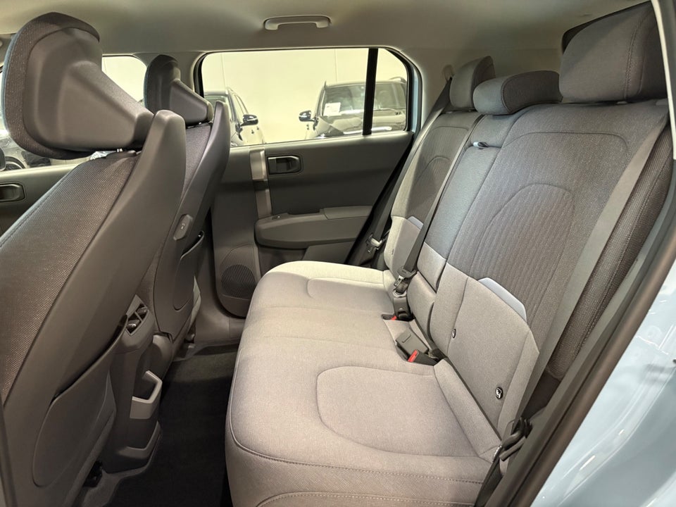 Kia EV3 58 Standard Range Prestige 5d