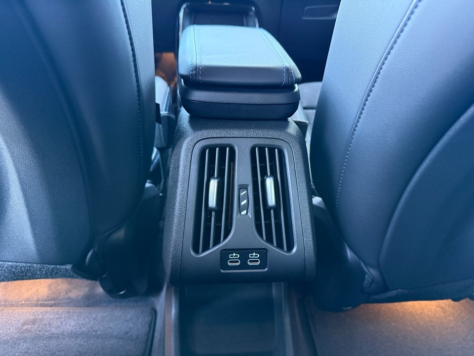 BMW iX1 eDrive20 M-Sport 5d