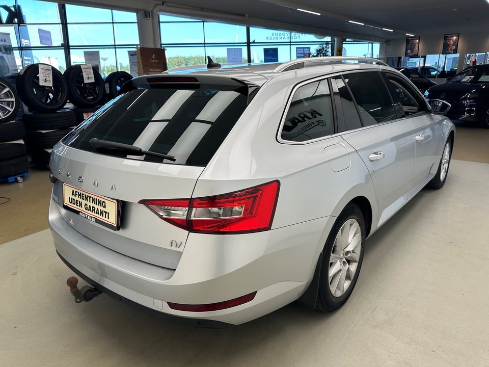 Skoda Superb 1,4 TSi iV Combi DSG 5d