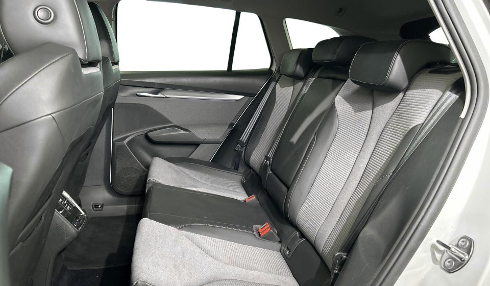 Skoda Enyaq 80 iV Loft 5d