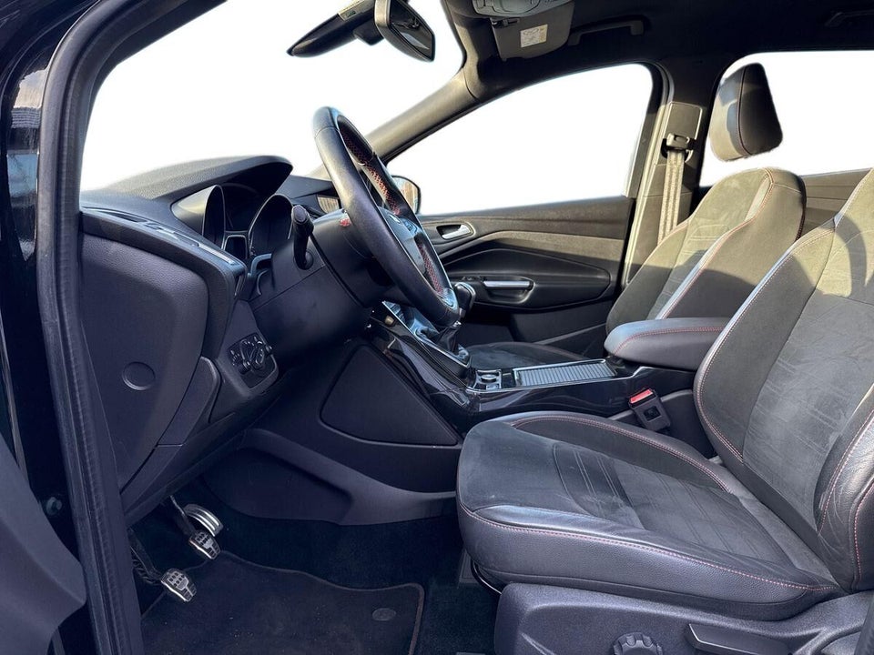 Ford Kuga 1,5 SCTi 150 ST-Line 5d