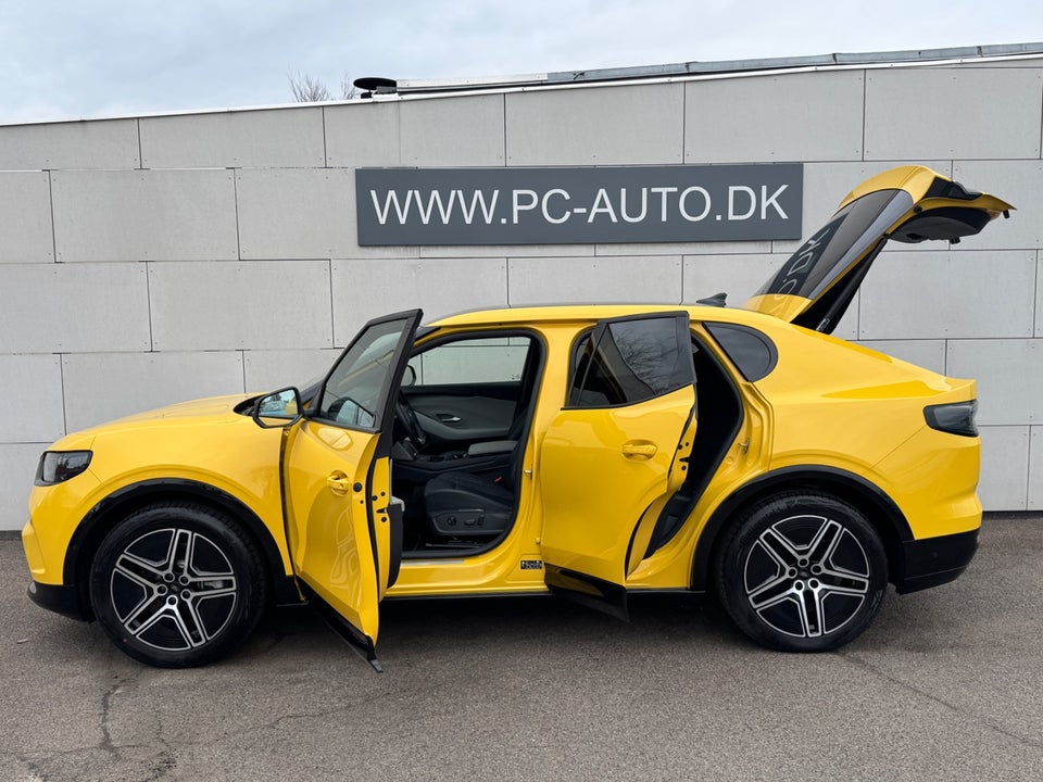 Ford Capri 77 Premium Extended Range 5d