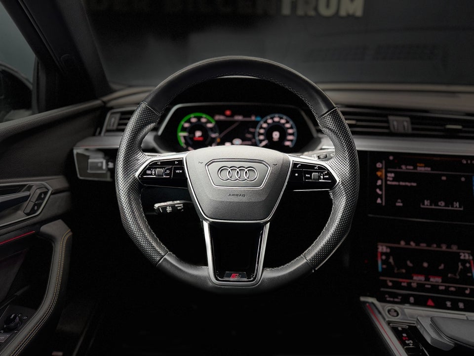 Audi e-tron 55 Black Edition S-line quattro 5d