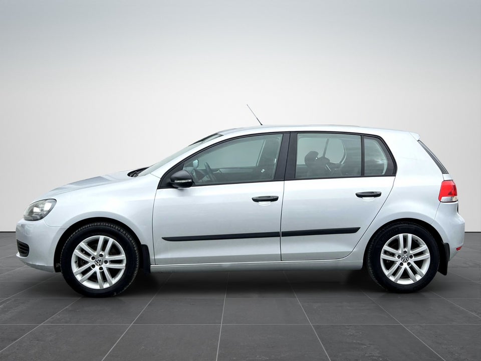 VW Golf VI 1,4 16V Trendline 5d