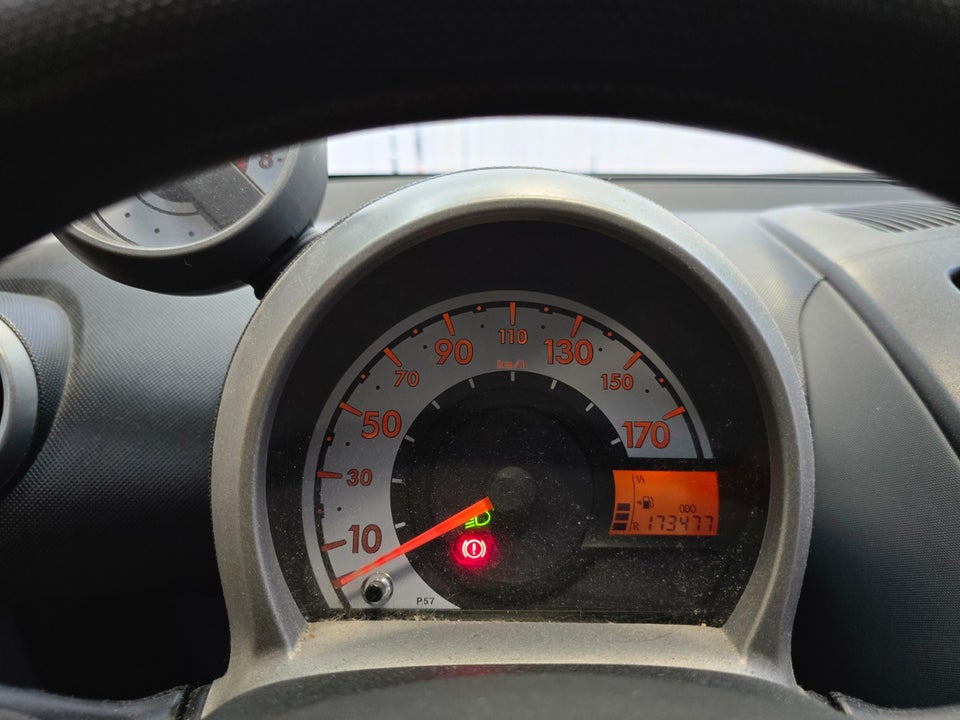 Citroën C1 1,0i SX 5d