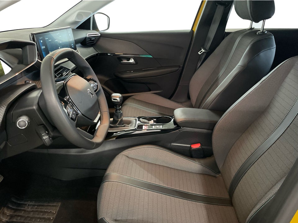 Peugeot 208 1,2 PureTech 100 Platin Sport 5d