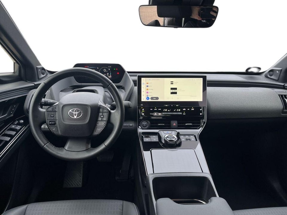 Toyota bZ4X Executive AWD 5d