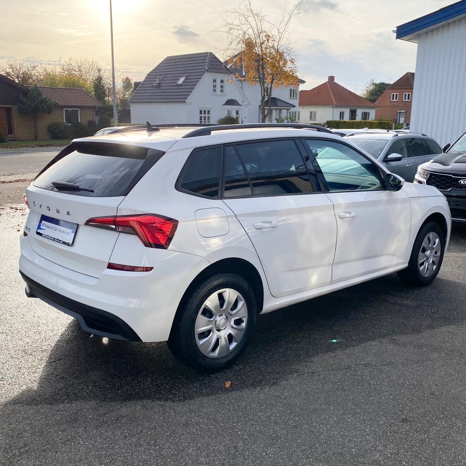 Skoda Kamiq 1,0 TSi 95 Active 5d