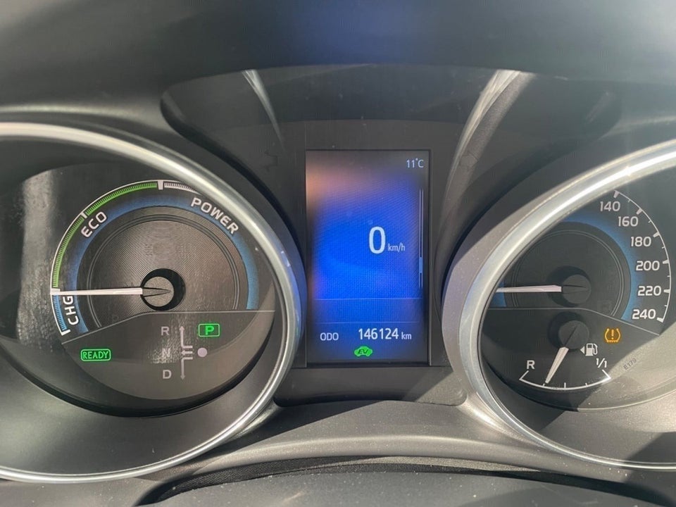 Toyota Auris 1,8 Hybrid H2 Comfort Touring Sports CVT 5d