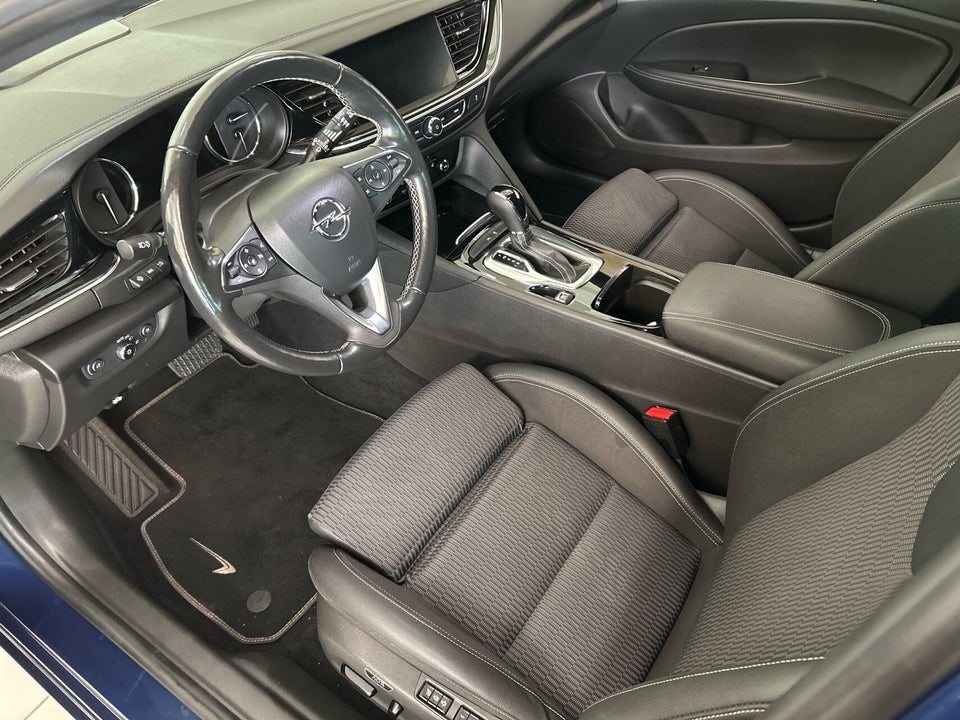 Opel Insignia 2,0 D 174 Business Exclusive Sports Tourer aut. 5d