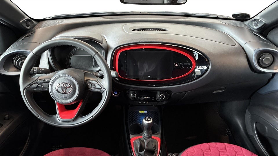 Toyota Aygo X 1,0 Undercover 5d