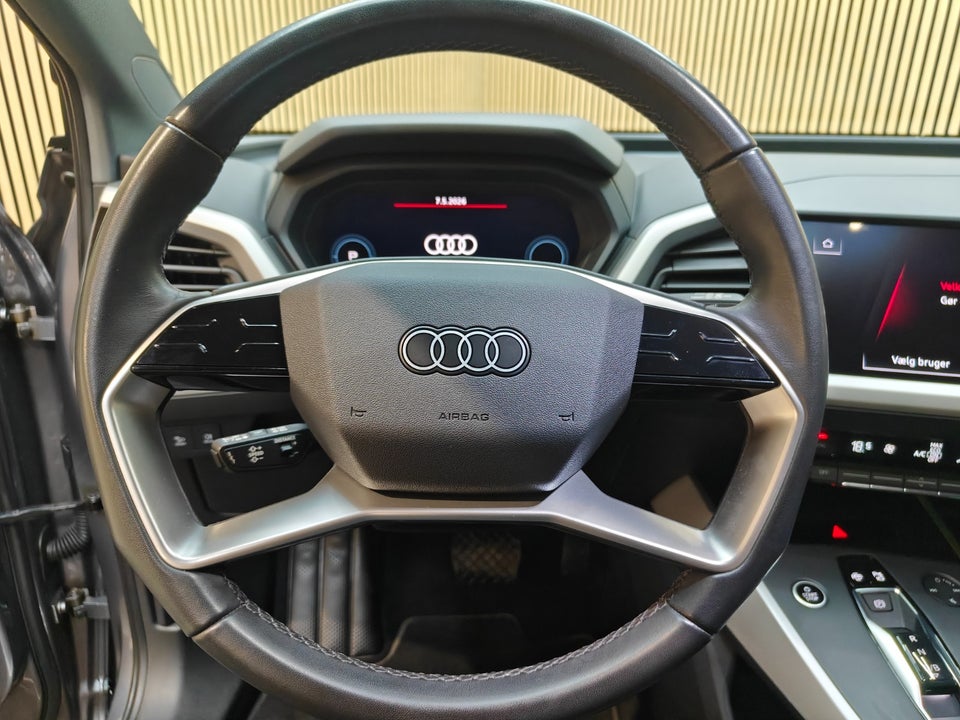 Audi Q4 e-tron 40 Advanced 5d