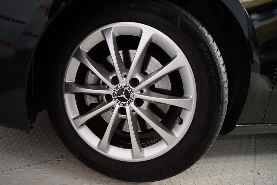 Mercedes B200 1,3 Progressive aut. 5d