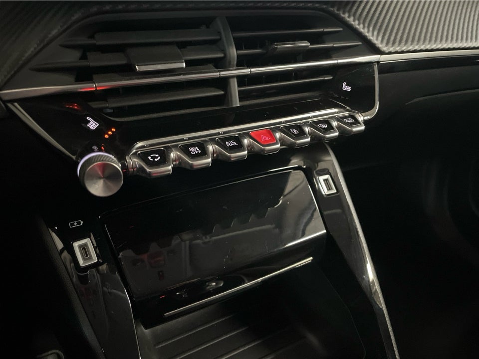 Peugeot e-2008 50 Allure 5d