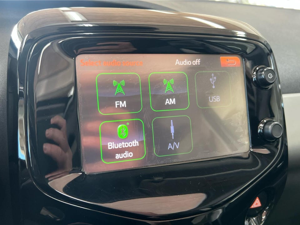 Peugeot 108 1,0 e-VTi 69 Desire TOP! 5d